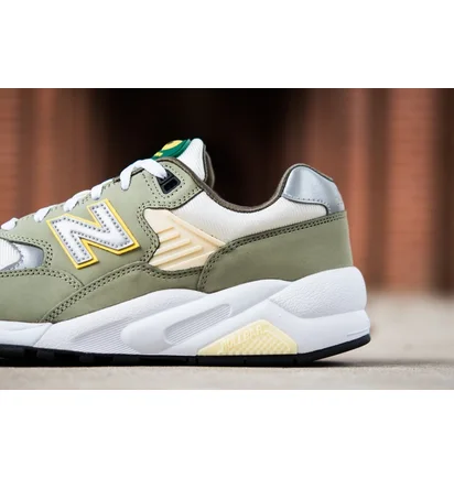 Кросівки чоловічі New Balance 580 Olive Mt580Ac2