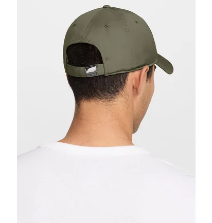 Кепка унисекс Nike Club Cb Mtswsh Fb5372 (222) Olive FB5372-222