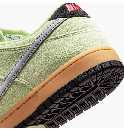 Кроссовки мужские Nike Sb Dunk Low Green HQ1626-300