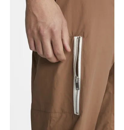 Штаны мужские Nike Sportswear Style Essentials MenS Utility Pants Brown DM6681-256