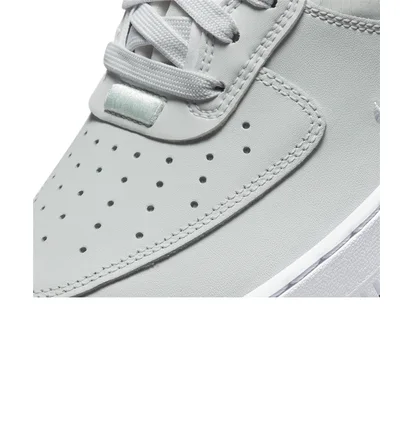 Кросівки чоловічі Nike Air Force 1 React Grey Dm0573-001