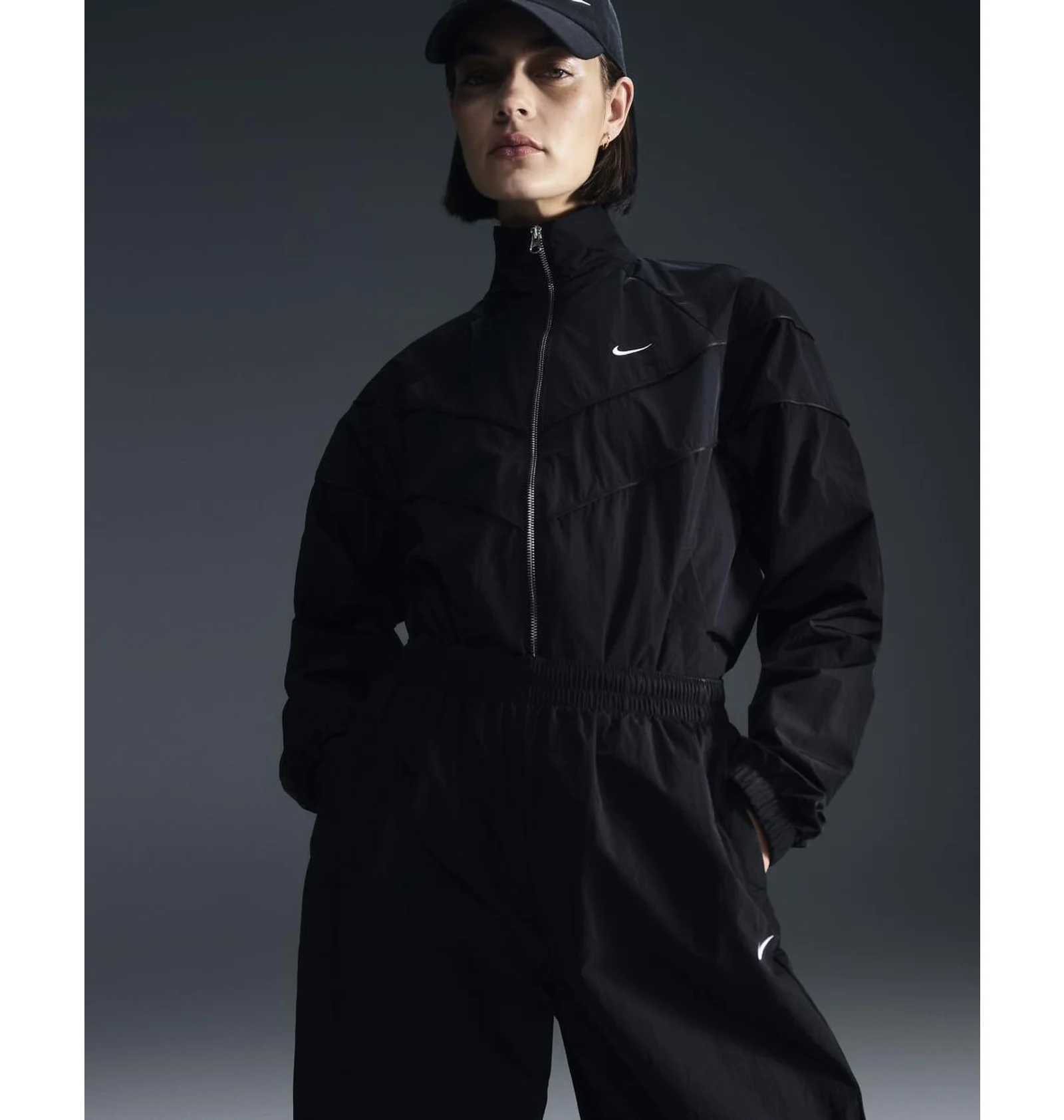ᐉ Олімпійка жіноча Nike Windrunner Black FV6304-010 - придбати в