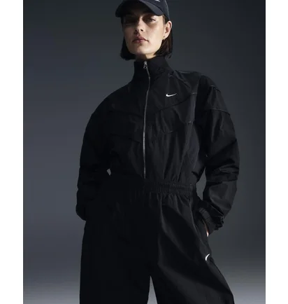 Олимпийка женская Nike Windrunner Black FV6304-010