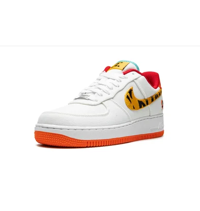 Кросівки жіночі Nike Air Force 1 07 Lx White DR0148-171
