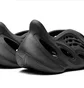 Тапочки мужские Adidas Yeezy Foam Runner Black HP8739