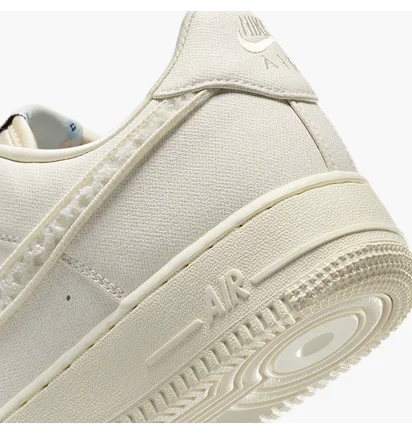 Кроссовки женские Nike Air Force 1 07 Beige IH7351-010