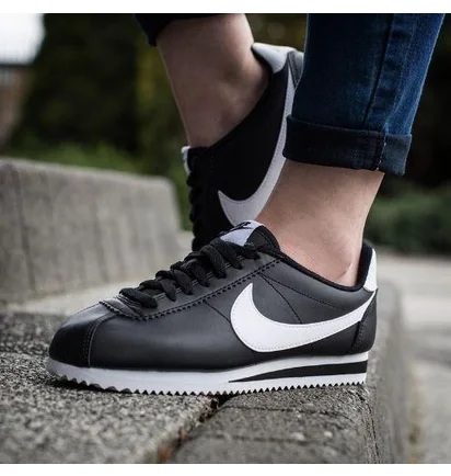 Кросівки жіночі Nike Wmns Classic Cortez Leather Black 807471-010