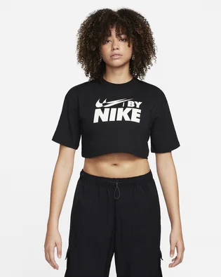 Футболка жіноча Nike T-Shirt Sportswear Black FZ4635-010
