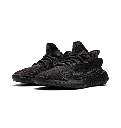 Кросівки чоловічі Adidas Yeezy Boost 350 V2 Black GW3774