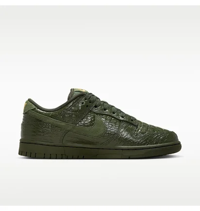 Кроссовки женские Nike Dunk Low Ss Green HV4388-300