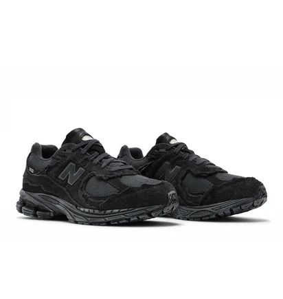 Кроссовки мужские New Balance 2002R Black M2002RDB