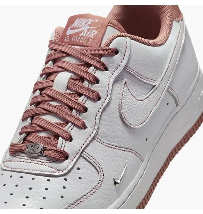 Кросівки жіночі Nike Air Force 1 07 Mini Jewel White IB6543-100