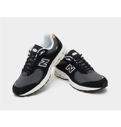 Кроссовки мужские New Balance 2002R Black M2002Reb