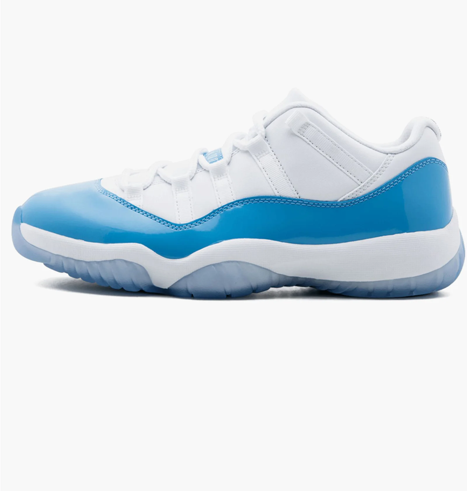 ᐉ Кроссовки мужские Air Jordan 11 Retro Low White/Light Blue