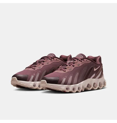 Кросівки жіночі Nike Air Max Dn8 Pink IM0568-500