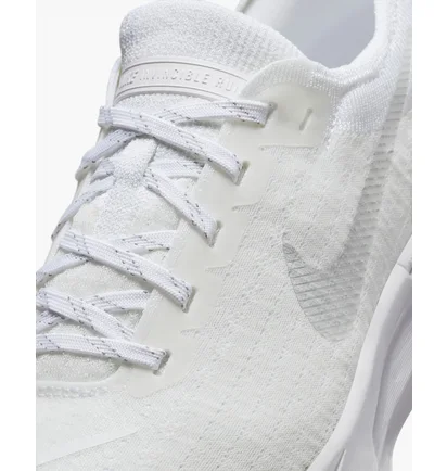 Кросівки жіночі Nike Invincible 3 Road Running Shoes White DR2660-103