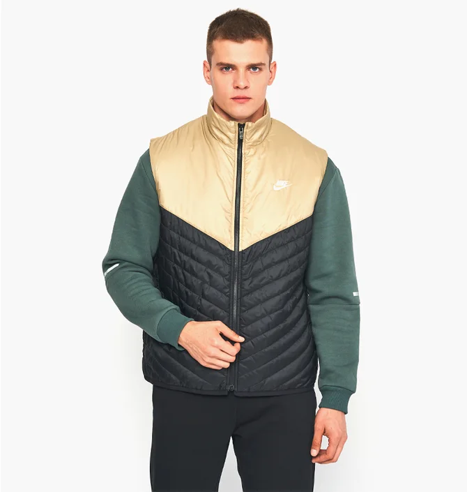 Жилетка мужская Nike Tf Wr Midweight Vest Black FB8201-010