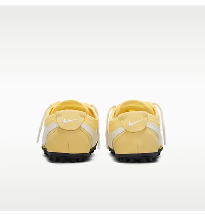 Кроссовки женские Nike Moon Shoe Og Yellow IW0955-700