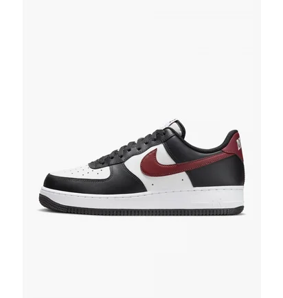 Кроссовки мужские Nike Air Force 1 07 Black/White FZ4615-001