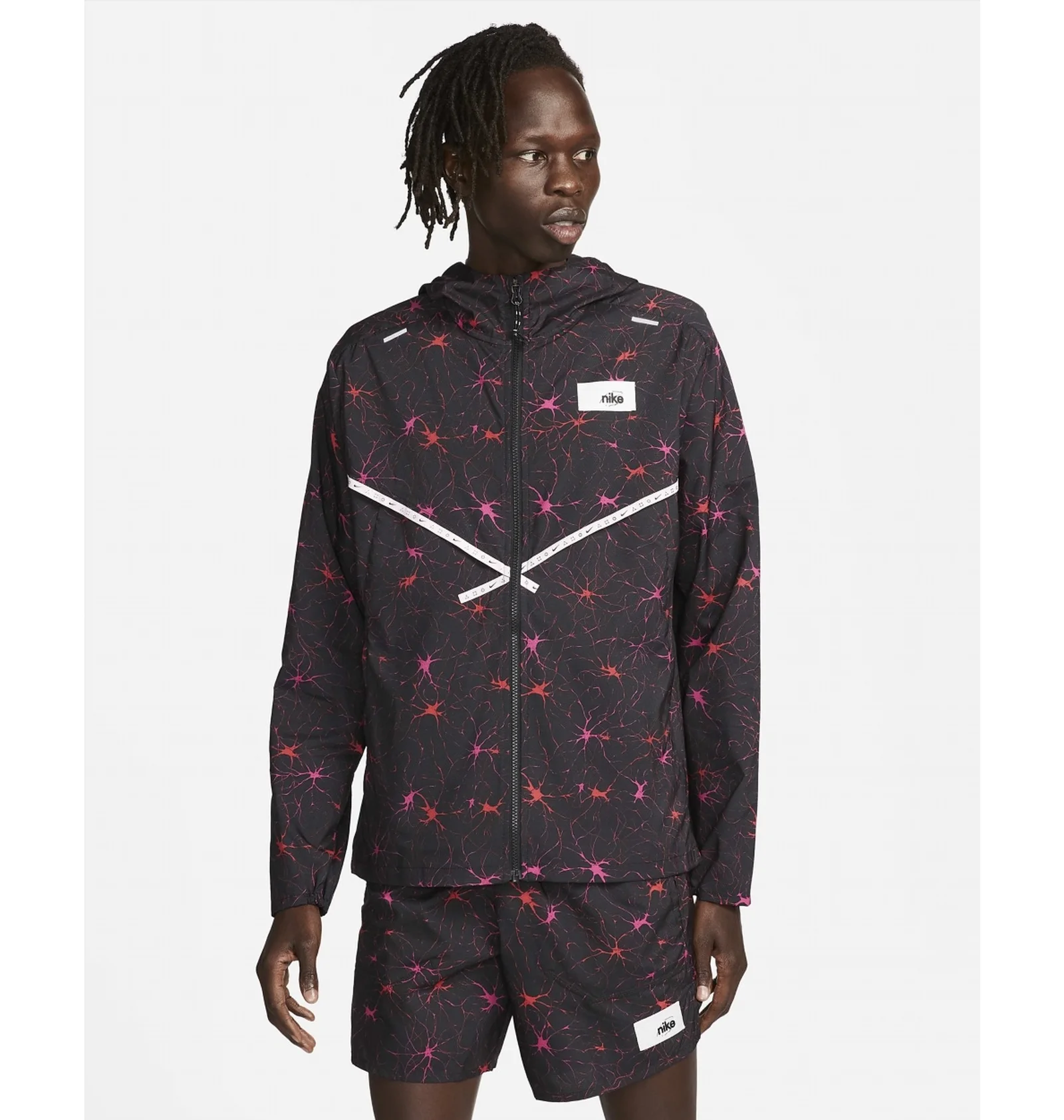 ᐉ Вітровка чоловіча Nike Repel Uv D.Y.E. MenS Running Windrunner