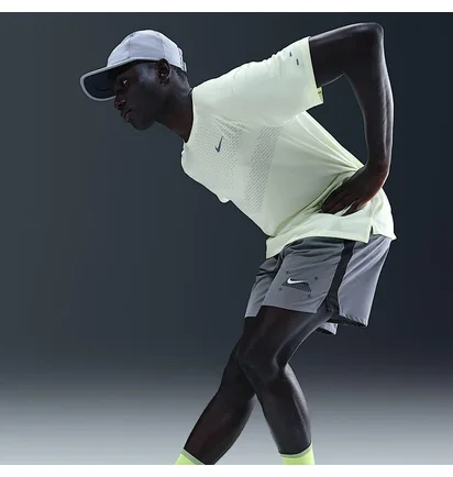 Шорти чоловічі Nike Challenger Grid Shorts Black/Grey IQ3477-065