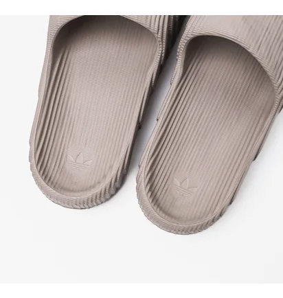Тапочки чоловічі Adidas Adilette 22 Slides Grey Hq4670
