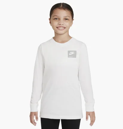 Лонгслів дитячий Nike Big Kids Long-Sleeve T-Shirt White Dm3456-100