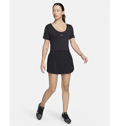 Футболка женская Nike One Classic Crop Top Dri-Fit Black FN2851-010