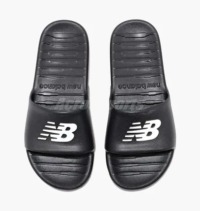 Тапочки мужские New Balance 100 Black SUF100BK