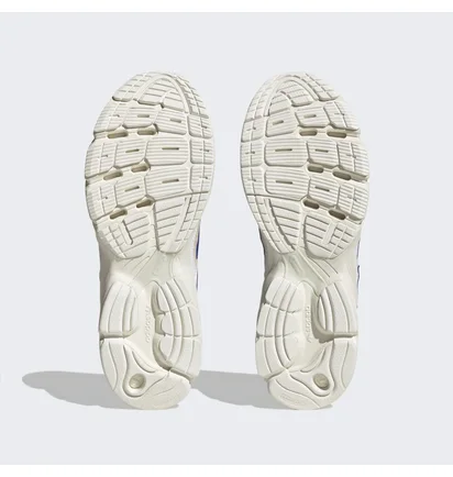 Кроссовки женские Adidas Astir Sn Shoes Beige/Black Hq4378