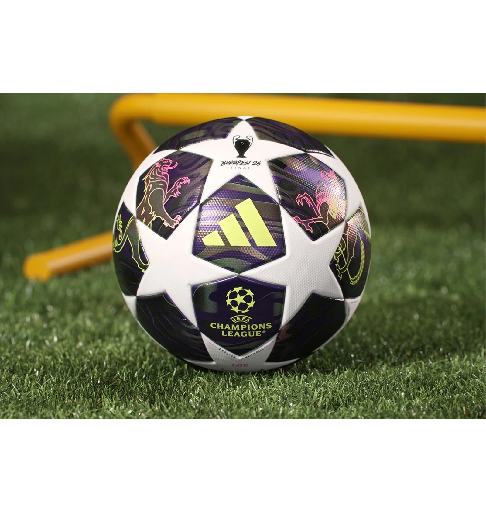 ᐉ Футбольний м'яч Adidas Finale 26 Budapest League Box Multi