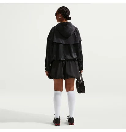 Вітровка жіноча Nike W Nsw Os Hooded Wr Jkt Mod Black IF0270-010