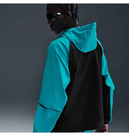 Ветровка мужская Nike Tech Windrunner Turquoise HM7151-345