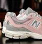 Кроссовки унисекс New Balance 2002R Pink M2002RFC