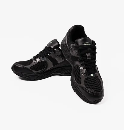 Кросівки чоловічі New Balance 2002R Black Silver Green M Black M2002RLD