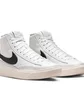 Кросівки чоловічі Nike Blazer Phantom Mid White DX5800-100