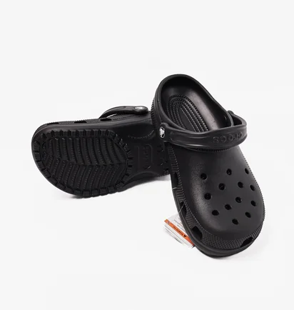 Тапочки унісекс CROCS Classic Black 10001-001