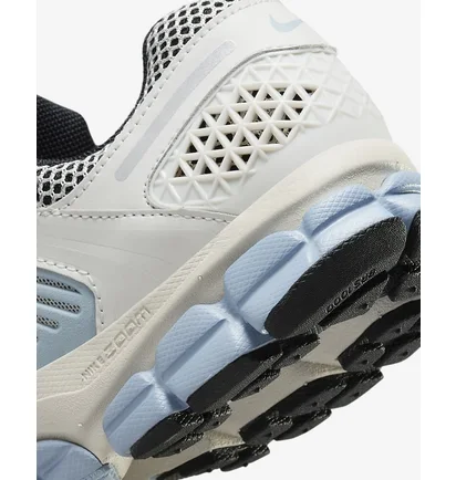 Кроссовки женские Nike Zoom Vomero 5 Beige/Grey FQ7079-001