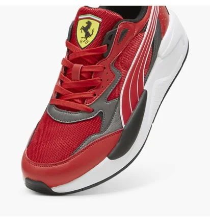 Кроссовки унисекс Puma Scuderia Ferrari X-Ray Speed Motorsport Red/Grey 308061-02