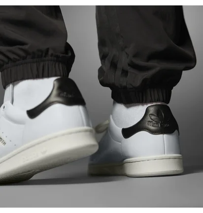 Кроссовки унисекс Adidas Stan Smith Lux Shoes White Hq6785