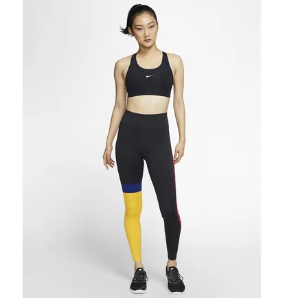 Топ женский Nike Swoosh Black BV3636-010