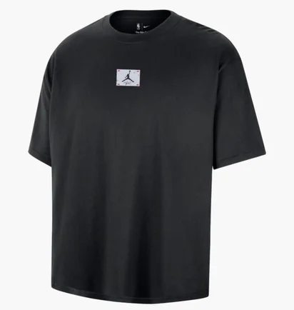 Футболка жіноча Nike Chi W Cts Stmt Jdn Gf Tee Black HV6847-010