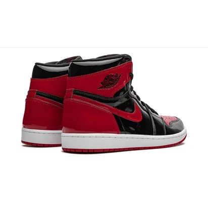 Кроссовки мужские Air Jordan 1 Retro High Og Black/Red 555088-063