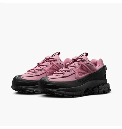 Кросівки жіночі Nike Zoom Vomero Roam Pink HQ2181-003