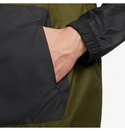 Куртка чоловіча Nike Sportswear Woven Jacket Black/Olive Dx1662-326