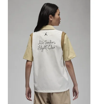 Рубашка женская Air Jordan WomenS Button-Up Shirt Beige DZ3340-133