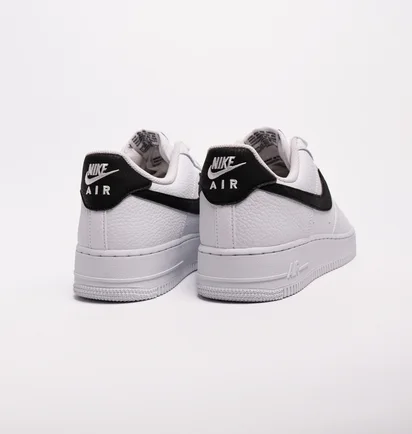 Кроссовки мужские Nike Air Force 1 07 White CT2302-100