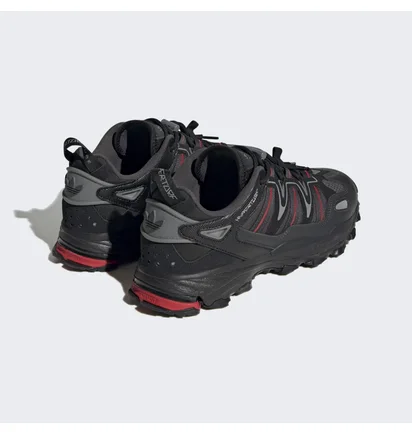 Кроссовки унисекс Adidas Hyperturf Adventure Shoes Black Hq9119