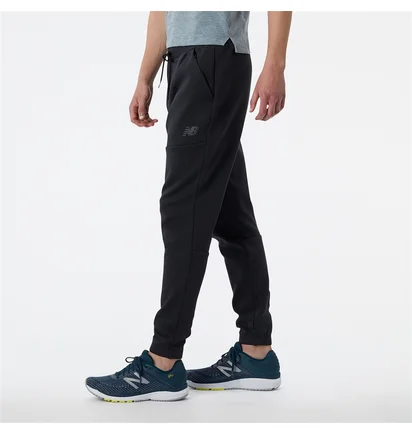 Штаны мужские New Balance R.W.Tech Fleece Pant Black Mp21143Bk