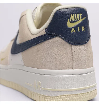 Кросівки жіночі Nike Air Force 1 07 Beige/White FV6332-100